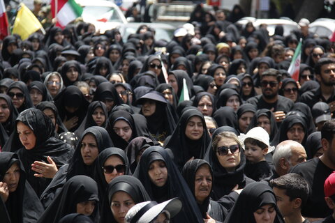 تصاویر / مراسم روز سقا وگرامیداشت علمدار مقاومت شهید حاجی زاده در قزوین