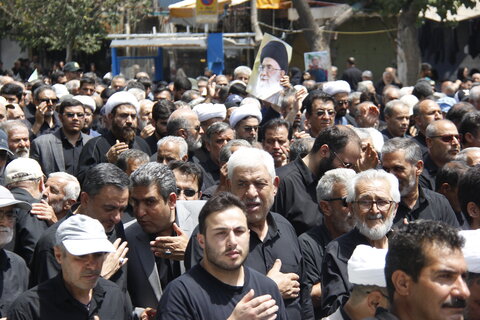 تصاویر / مراسم روز سقا وگرامیداشت علمدار مقاومت شهید حاجی زاده در قزوین