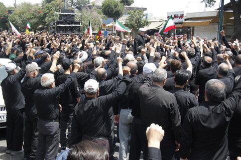 تصاویر / مراسم روز سقا وگرامیداشت علمدار مقاومت شهید حاجی زاده در قزوین