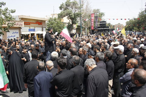 تصاویر / مراسم روز سقا وگرامیداشت علمدار مقاومت شهید حاجی زاده در قزوین