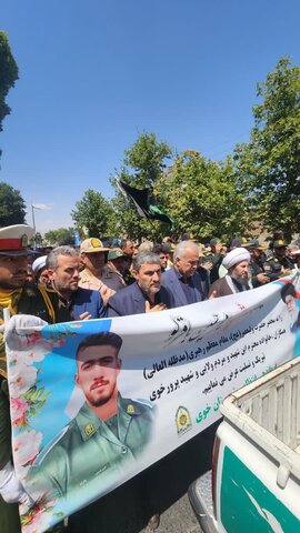 تصاویر/ تشییع پیکر مطهر شهید امیرحسین باقرلو در خوی