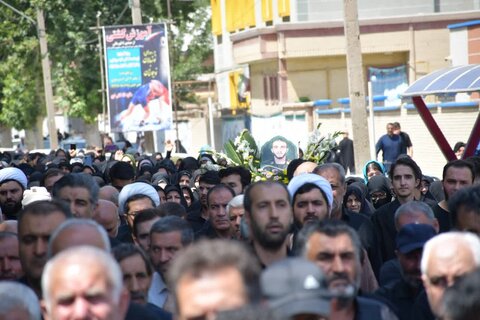 تصاویر/ تشییع پیکر مطهر شهید امیرحسین باقرلو در خوی