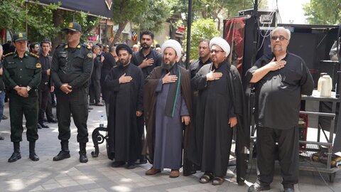 تصاویر/ عزاداری مردم شهرستان خوی در روز تاسوعای حسینی