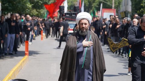 تصاویر/ عزاداری مردم شهرستان خوی در روز تاسوعای حسینی