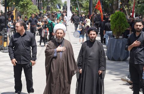 تصاویر/ عزاداری مردم شهرستان خوی در روز تاسوعای حسینی