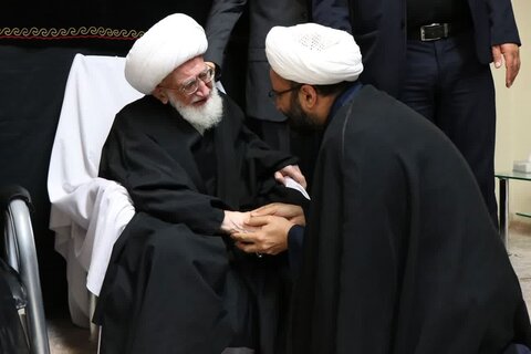 مراسم عزاداری تاسوعای حسینی در دفتر آیت الله العظمی نوری همدانی