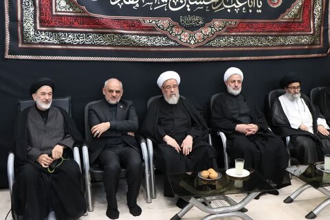 مراسم عزاداری تاسوعای حسینی در دفتر آیت الله العظمی نوری همدانی
