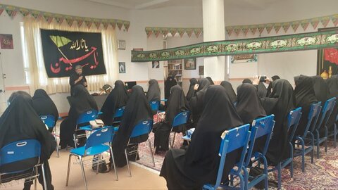 تصاویر/ عزاداری محرم الحرام در مدرسه علمیه فاطمیه نقده