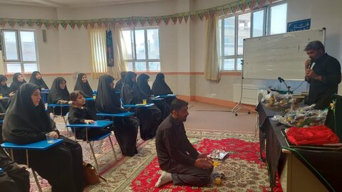 تصاویر/ عزاداری محرم الحرام در مدرسه علمیه فاطمیه نقده