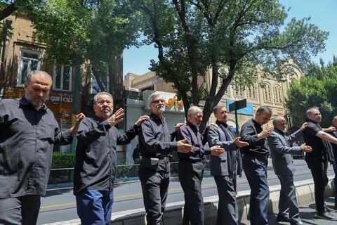 تصاویر |  مراسم عزاداری خیابانی تاسوعای حسینی در تبریز