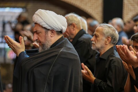 تصاویر | مراسم تاسوعای حسینی در هیئت انصار الحسین (ع) تبریز