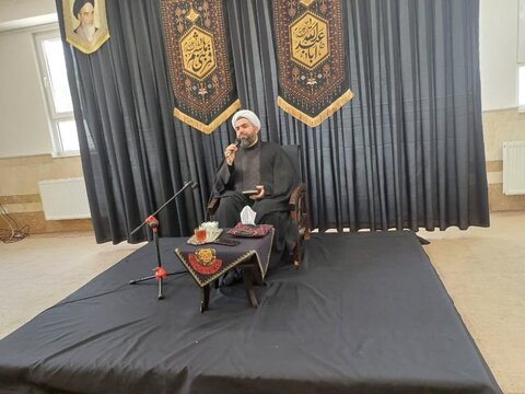 تصاویر/ عزاداری روز تاسوعای حسینی در مدرسه علمیه زینب کبری (س) ارومیه