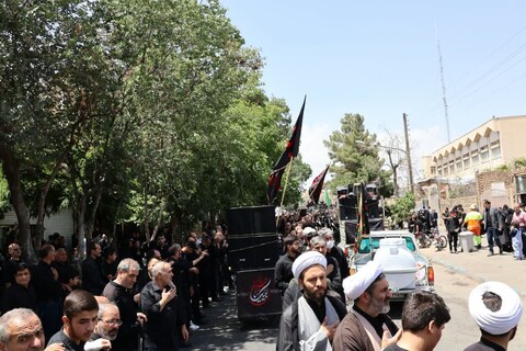 تصاویر/ هیات عزاداری بقیه الله الاعظم در ظهر تاسوعای حسینی در مرند