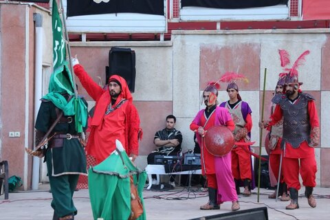 تصاویر/ ویژه برنامه تعزیه خوانی "طفل الرباب" در خوی