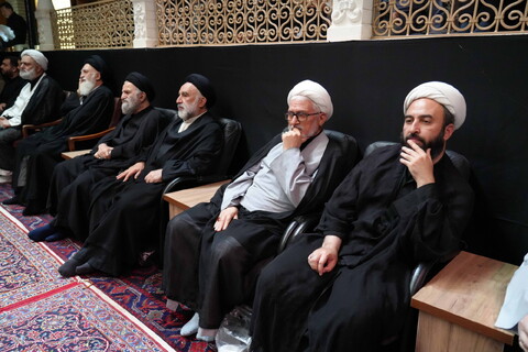 تصاویر / مراسم عزاداری روز تاسوعای حسینی در بیت مرحوم آیت الله العظمی بروجردی (ره)