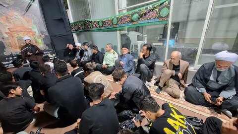 تصاویر / مراسم سوگواری مردم شهرستان تاکستان در دفتر نماینده مردم قزوین در مجلس خبرگان رهبری