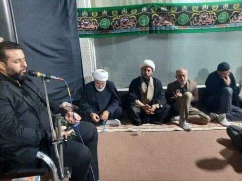 تصاویر / مراسم سوگواری مردم شهرستان تاکستان در دفتر نماینده مردم قزوین در مجلس خبرگان رهبری