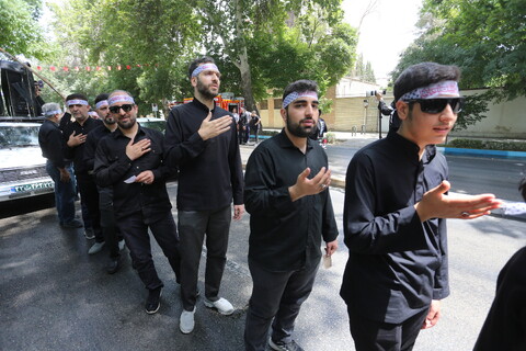 تصاویر / قافله عزاداری  روز تاسوعای جوانان اصفهانی