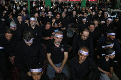 تصاویر / مراسم عزداری ظهر تاسوعا در آسایشگاه جانبازان شهید مطهری اصفهان