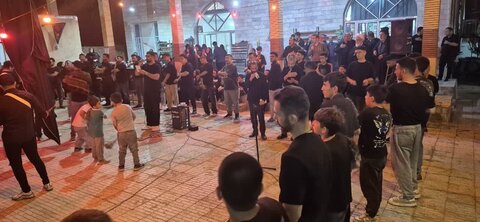 تصاویر / حضور امام جمعه شهرستان آبیک در مساجد آبیک در ایام ماه محرم