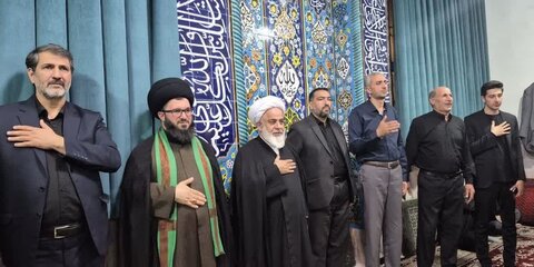 تصاویر / حضور امام جمعه شهرستان آبیک در مساجد آبیک در ایام ماه محرم