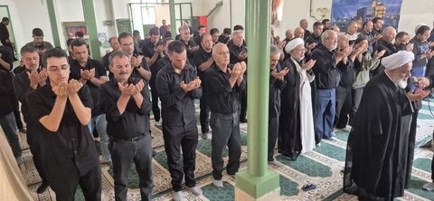 تصاویر / حضور امام جمعه شهرستان آبیک در مساجد آبیک در ایام ماه محرم