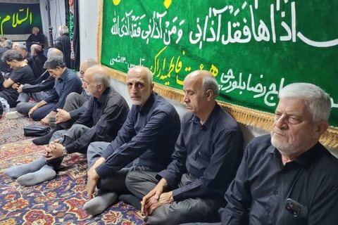 تصاویر/عزاداری تاسوعای حسینی در منزل استاندار مرکزی