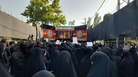 تصاویر/ برگزاری باشکوه مراسم یوم‌العباس در ارومیه همزمان با تاسوعای حسینی