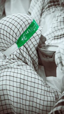 تصاویر/سوگواره هیئت سقایی (العطش) در حرم مطهر پیام‌آور واقعه عاشورا به ایران،