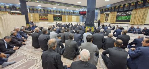 تصاویر/ برگزاری تاسوعای حسینی در دفتر امام جمعه ایلام