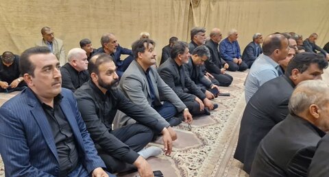 تصاویر/ برگزاری تاسوعای حسینی در دفتر امام جمعه ایلام