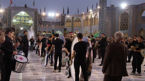 تصاویر/ مراسم عزاداری تاسوعای حسینی در آستان مقدس حضرت محمد هلال بن علی (ع)آران وبیدگل