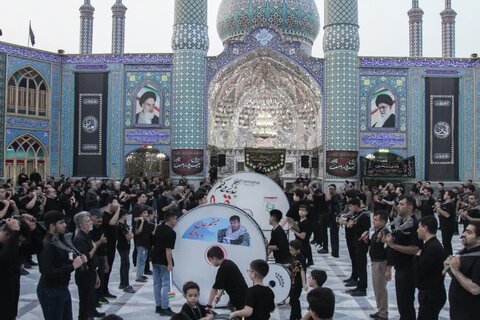 تصاویر/ مراسم عزاداری تاسوعای حسینی در آستان مقدس حضرت محمد هلال بن علی (ع)آران وبیدگل