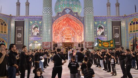 تصاویر/ مراسم عزاداری تاسوعای حسینی در آستان مقدس حضرت محمد هلال بن علی (ع)آران وبیدگل