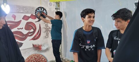 تصاویر/حضور مبلغین موسسه آموزش عالی ریحانة النبی اراک در غرفه محرم