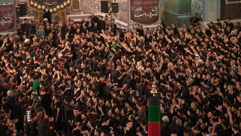 تصاویر/عزاداری هیئت ابوالفضلی دهنو شب عاشورای حسینی در هلال بن علی (ع)