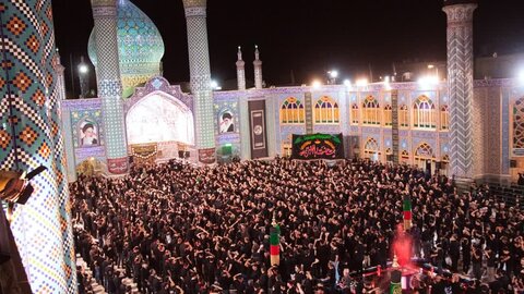 تصاویر/عزاداری هیئت ابوالفضلی دهنو شب عاشورای حسینی در هلال بن علی (ع)