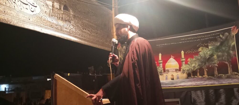 تصاویر/ برگزاری مراسم تاسوعای حسینی در روستای شیراوند شهرستان هلیلان