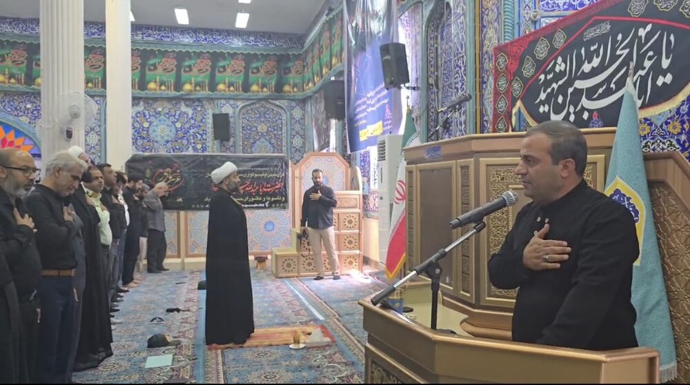 فیلم| مداحی و عزاداری روز تاسوعا در جزیره خارگ