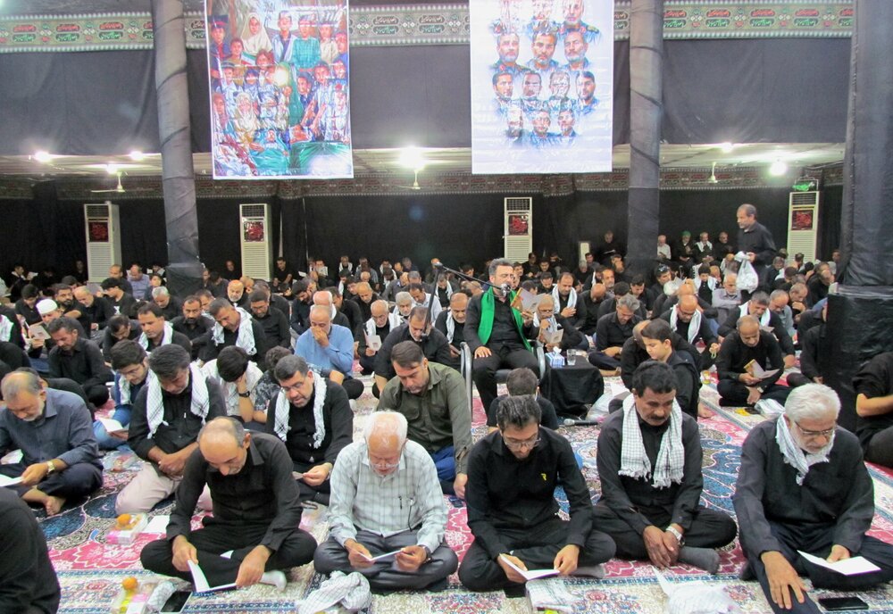 فیلم| قرائت زیارت حضرت عباس(ع) در دیّر