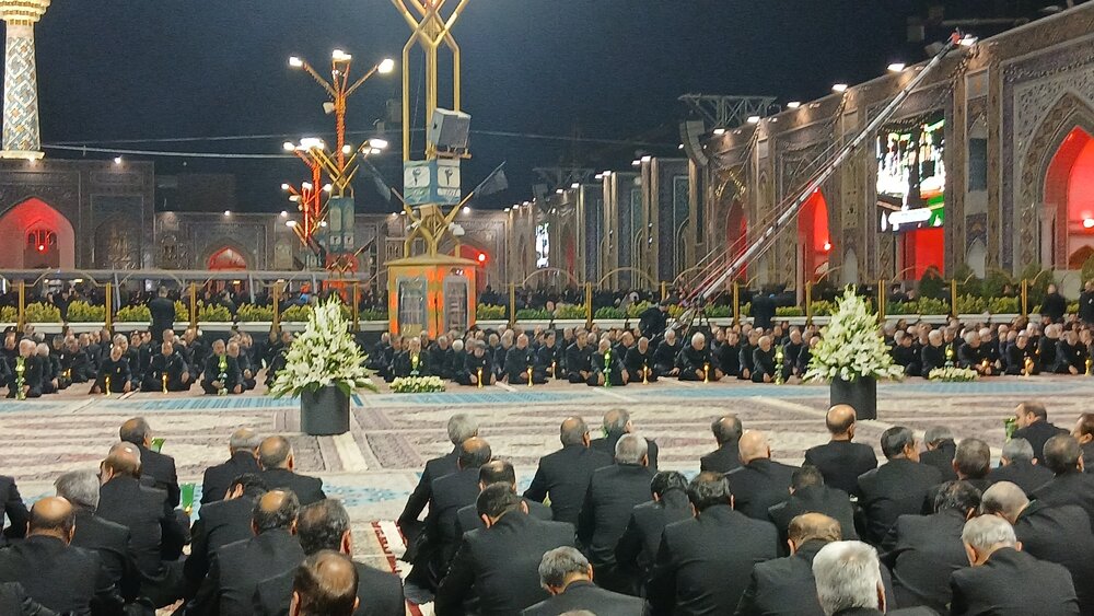 مراسم آیین خطبه خوانی شب عاشورای حسینی در حرم مطهر رضوی
