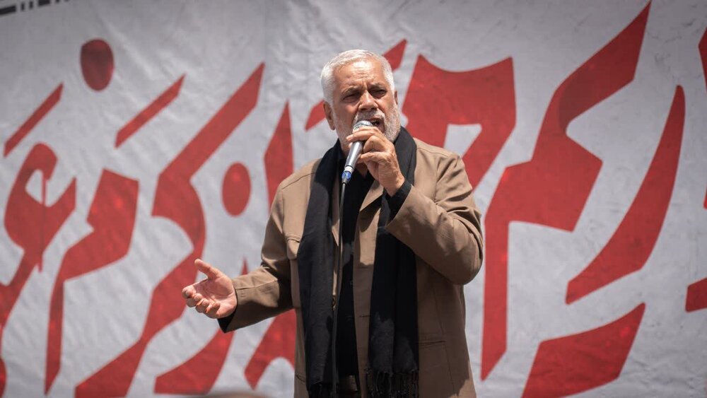 تصاویر| اجتماع پرشور عزاداران حسینی در کرج؛ سیاه‌پوشان تاسوعا در میدان قدس