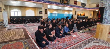 تصاویر/ اقامه نماز ظهر عاشورا در شهرستان چوار