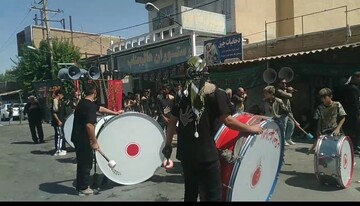 فیلم| اقامه عزای حسینی در شهرستان دره‌شهر