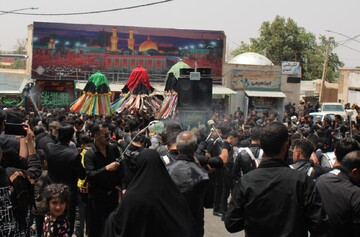 تصاویر/ عزاداری هیئات زنجیر زنی در شهر جوپار