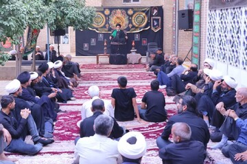 تصاویر/ مراسم عزاداری اباعبدالله الحسین علیه السلام در روز دهم محرم در مدرسه علمیه شفیعیه