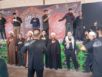 تصاویر/ عزاداری عاشورای مردم نرماشیر