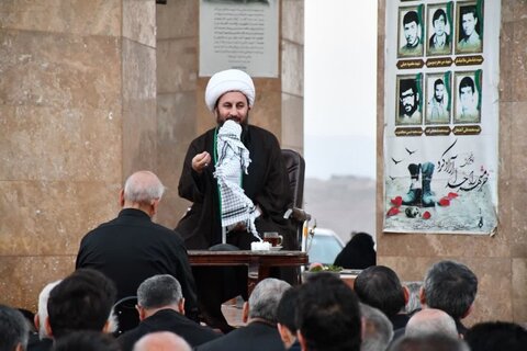 تصاویر/ مراسم عصر تاسوعای حسینی محرم الحرام در تپه شهدای گمنام خوی