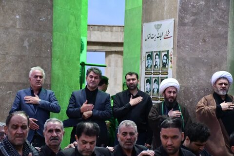 تصاویر/ مراسم عصر تاسوعای حسینی محرم الحرام در تپه شهدای گمنام خوی