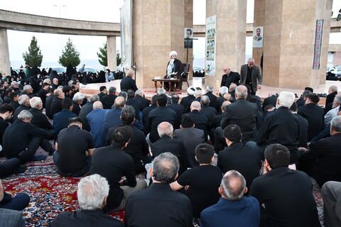 تصاویر/ مراسم عصر تاسوعای حسینی محرم الحرام در تپه شهدای گمنام خوی